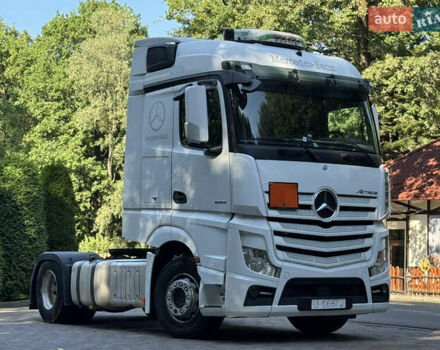 Белый Мерседес Актрос, объемом двигателя 12.81 л и пробегом 802 тыс. км за 17850 $, фото 32 на Automoto.ua