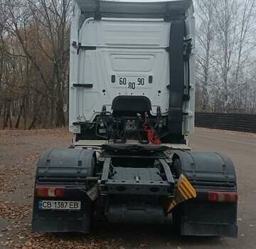 Білий Мерседес Актрос, об'ємом двигуна 12.81 л та пробігом 777 тис. км за 15000 $, фото 7 на Automoto.ua