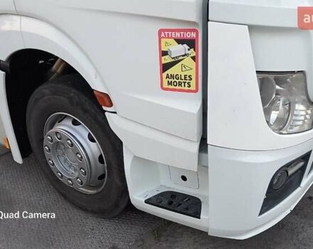 Білий Мерседес Актрос, об'ємом двигуна 12.8 л та пробігом 745 тис. км за 27000 $, фото 12 на Automoto.ua