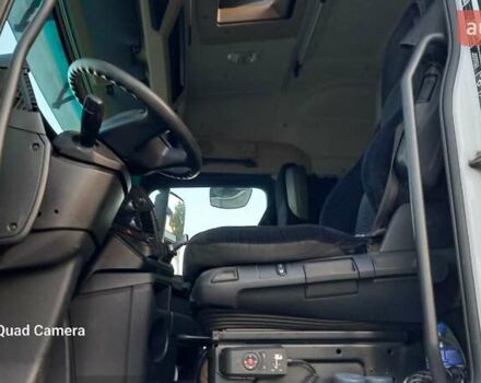 Білий Мерседес Актрос, об'ємом двигуна 12.8 л та пробігом 745 тис. км за 27000 $, фото 36 на Automoto.ua