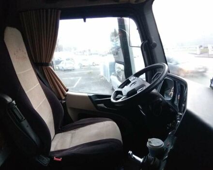 Белый Мерседес Актрос, объемом двигателя 13 л и пробегом 820 тыс. км за 22900 $, фото 14 на Automoto.ua