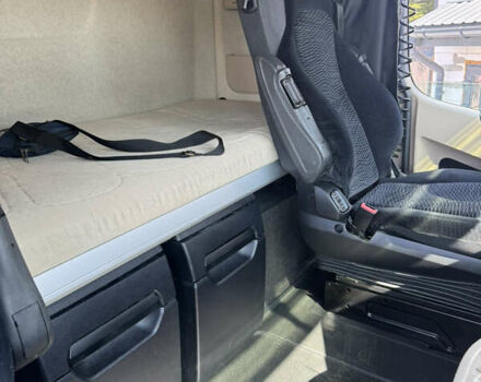 Білий Мерседес Актрос, об'ємом двигуна 12.8 л та пробігом 930 тис. км за 18700 $, фото 8 на Automoto.ua