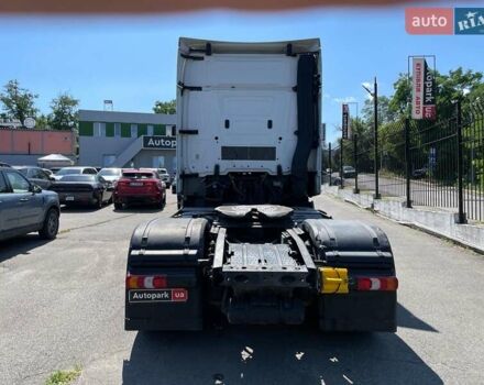 Белый Мерседес Актрос, объемом двигателя 10.7 л и пробегом 996 тыс. км за 16290 $, фото 7 на Automoto.ua