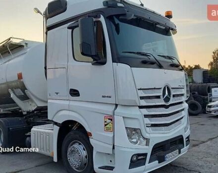 Білий Мерседес Актрос, об'ємом двигуна 12.8 л та пробігом 745 тис. км за 27000 $, фото 2 на Automoto.ua