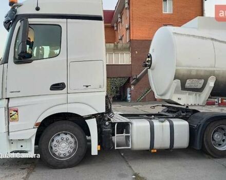 Білий Мерседес Актрос, об'ємом двигуна 12.8 л та пробігом 745 тис. км за 27000 $, фото 3 на Automoto.ua