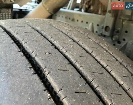 Белый Мерседес Актрос, объемом двигателя 10.7 л и пробегом 996 тыс. км за 16290 $, фото 4 на Automoto.ua