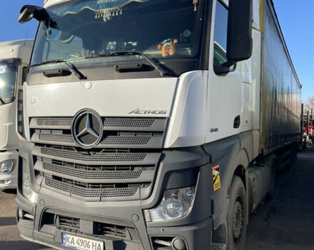 Белый Мерседес Актрос, объемом двигателя 12.5 л и пробегом 1 тыс. км за 14500 $, фото 1 на Automoto.ua