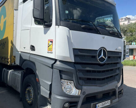 Белый Мерседес Актрос, объемом двигателя 12.6 л и пробегом 1 тыс. км за 20000 $, фото 1 на Automoto.ua