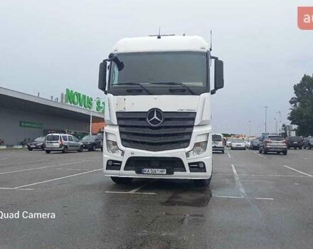 Белый Мерседес Актрос, объемом двигателя 12.81 л и пробегом 745 тыс. км за 27000 $, фото 22 на Automoto.ua