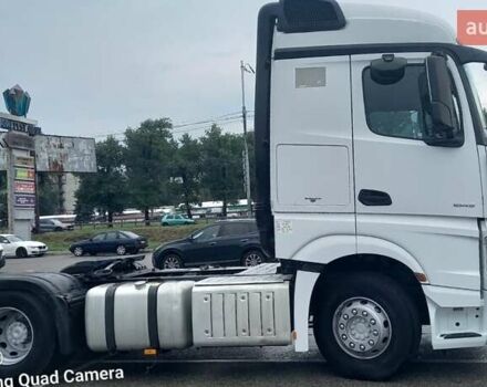 Белый Мерседес Актрос, объемом двигателя 12.81 л и пробегом 745 тыс. км за 27000 $, фото 24 на Automoto.ua