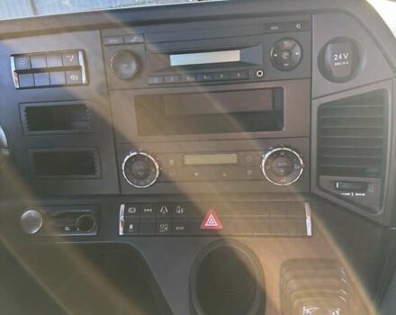 Белый Мерседес Актрос, объемом двигателя 12.81 л и пробегом 735 тыс. км за 35500 $, фото 4 на Automoto.ua