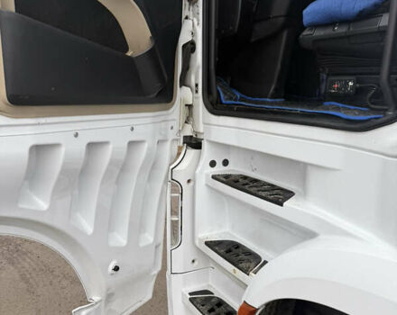 Белый Мерседес Актрос, объемом двигателя 0 л и пробегом 998 тыс. км за 22500 $, фото 6 на Automoto.ua