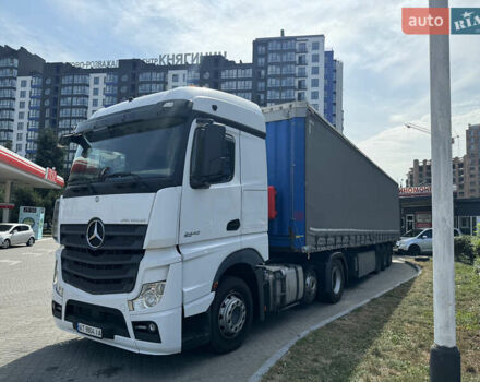 Белый Мерседес Актрос, объемом двигателя 12.81 л и пробегом 710 тыс. км за 34000 $, фото 2 на Automoto.ua