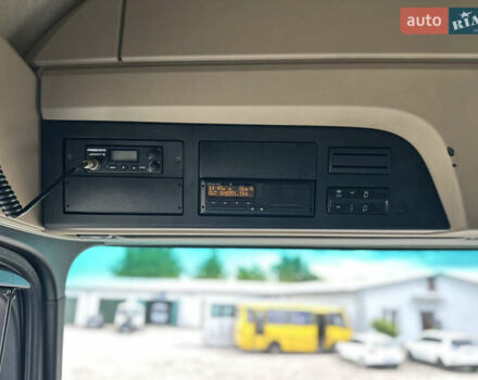 Белый Мерседес Актрос, объемом двигателя 12.81 л и пробегом 809 тыс. км за 30000 $, фото 47 на Automoto.ua