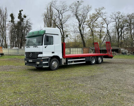 Белый Мерседес Актрос, объемом двигателя 11.95 л и пробегом 999 тыс. км за 21800 $, фото 1 на Automoto.ua