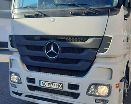 Білий Мерседес Актрос, об'ємом двигуна 0 л та пробігом 1 тис. км за 20000 $, фото 1 на Automoto.ua