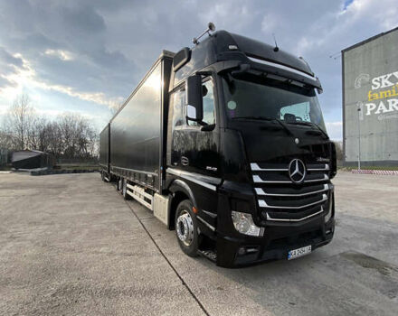 Чорний Мерседес Актрос, об'ємом двигуна 10.6 л та пробігом 880 тис. км за 53599 $, фото 6 на Automoto.ua