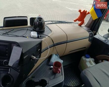 Черный Мерседес Актрос, объемом двигателя 12.8 л и пробегом 335 тыс. км за 76400 $, фото 7 на Automoto.ua