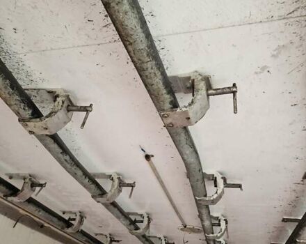 Красный Мерседес Актрос, объемом двигателя 11.96 л и пробегом 747 тыс. км за 30000 $, фото 23 на Automoto.ua