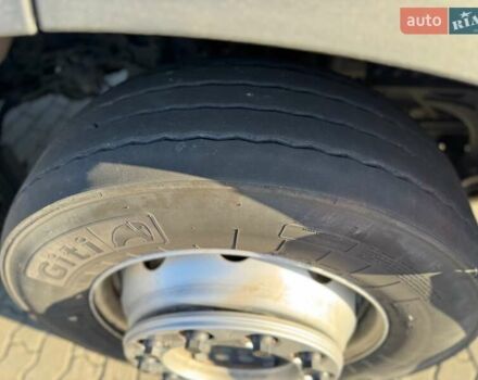 Красный Мерседес Актрос, объемом двигателя 12.81 л и пробегом 993 тыс. км за 47000 $, фото 6 на Automoto.ua