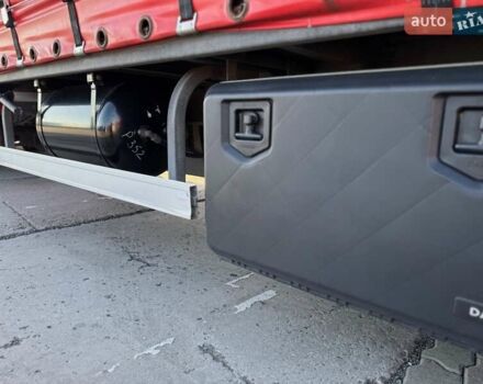 Красный Мерседес Актрос, объемом двигателя 12.81 л и пробегом 993 тыс. км за 47000 $, фото 13 на Automoto.ua