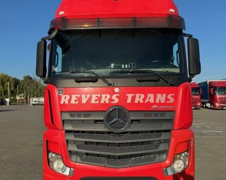 Красный Мерседес Актрос, объемом двигателя 12.81 л и пробегом 993 тыс. км за 47000 $, фото 15 на Automoto.ua