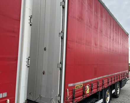 Красный Мерседес Актрос, объемом двигателя 12.81 л и пробегом 985 тыс. км за 48500 $, фото 3 на Automoto.ua