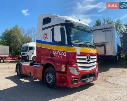 Красный Мерседес Актрос, объемом двигателя 12.9 л и пробегом 1 тыс. км за 16900 $, фото 1 на Automoto.ua