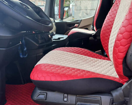 Красный Мерседес Актрос, объемом двигателя 10.8 л и пробегом 731 тыс. км за 24000 $, фото 12 на Automoto.ua