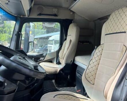 Красный Мерседес Актрос, объемом двигателя 10.7 л и пробегом 808 тыс. км за 18400 $, фото 9 на Automoto.ua