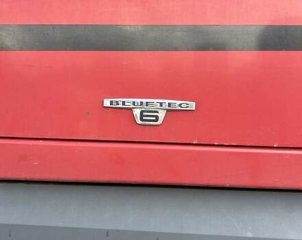 Красный Мерседес Актрос, объемом двигателя 10.7 л и пробегом 808 тыс. км за 18400 $, фото 4 на Automoto.ua