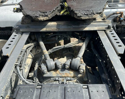 Красный Мерседес Актрос, объемом двигателя 10.8 л и пробегом 731 тыс. км за 24000 $, фото 7 на Automoto.ua