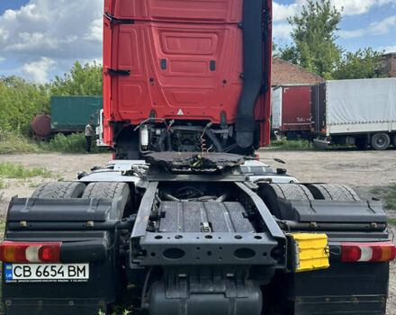 Красный Мерседес Актрос, объемом двигателя 10.8 л и пробегом 731 тыс. км за 24000 $, фото 5 на Automoto.ua