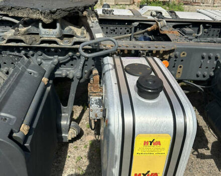 Красный Мерседес Актрос, объемом двигателя 10.8 л и пробегом 731 тыс. км за 24000 $, фото 8 на Automoto.ua