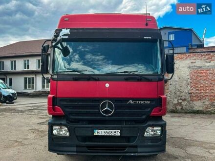Мерседес Актрос 2007 у Полтаві на Automoto.ua Червоний Мерседес Актрос, об'ємом двигуна 11.95 л та пробігом 980 тис. км за 15400 $, фото 1 на Automoto.ua