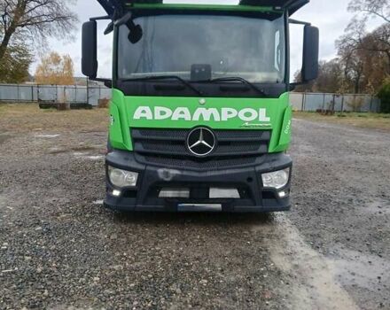 Мерседес Актрос, объемом двигателя 2.5 л и пробегом 1 тыс. км за 69600 $, фото 12 на Automoto.ua