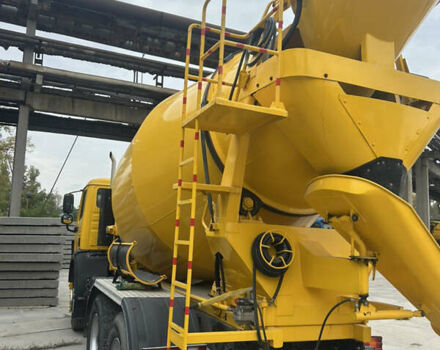 Мерседес Актрос 1996 в Киеве на Automoto.ua Мерседес Актрос, объемом двигателя 0 л и пробегом 252 тыс. км за 42000 $, фото 4 на Automoto.ua