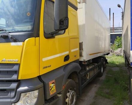 Мерседес Актрос, об'ємом двигуна 12.8 л та пробігом 1 тис. км за 40000 $, фото 1 на Automoto.ua