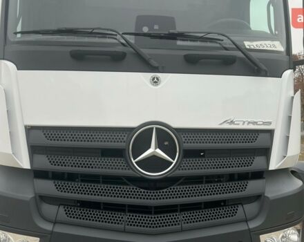 Мерседес Актрос, об'ємом двигуна 10.7 л та пробігом 0 тис. км за 157146 $, фото 2 на Automoto.ua