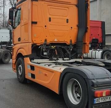 Мерседес Актрос, объемом двигателя 12.8 л и пробегом 900 тыс. км за 20000 $, фото 1 на Automoto.ua