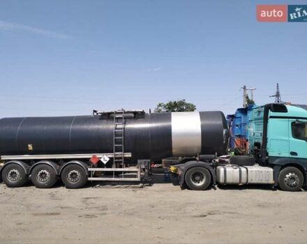 Мерседес Актрос, объемом двигателя 12.8 л и пробегом 909 тыс. км за 25000 $, фото 11 на Automoto.ua