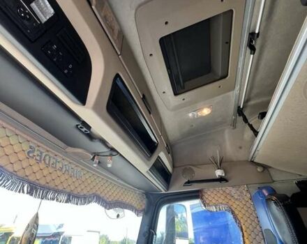 Мерседес Актрос, об'ємом двигуна 12.8 л та пробігом 1 тис. км за 15500 $, фото 14 на Automoto.ua