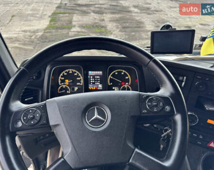 Мерседес Актрос 2014 в Житомире на Automoto.ua Мерседес Актрос, объемом двигателя 12.8 л и пробегом 881 тыс. км за 33700 $, фото 21 на Automoto.ua