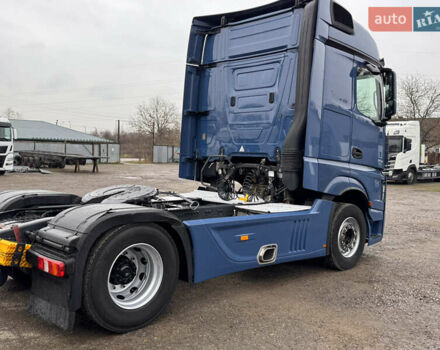 Мерседес Актрос, объемом двигателя 12.8 л и пробегом 702 тыс. км за 20327 $, фото 4 на Automoto.ua