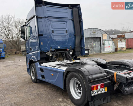 Мерседес Актрос, объемом двигателя 12.8 л и пробегом 702 тыс. км за 20327 $, фото 5 на Automoto.ua