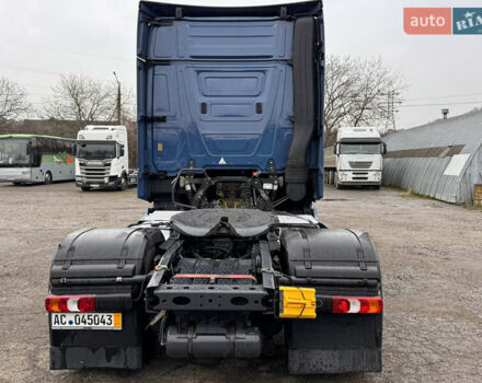 Мерседес Актрос, объемом двигателя 12.8 л и пробегом 702 тыс. км за 20327 $, фото 6 на Automoto.ua