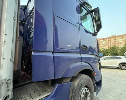 Мерседес Актрос, объемом двигателя 12.8 л и пробегом 810 тыс. км за 30319 $, фото 2 на Automoto.ua