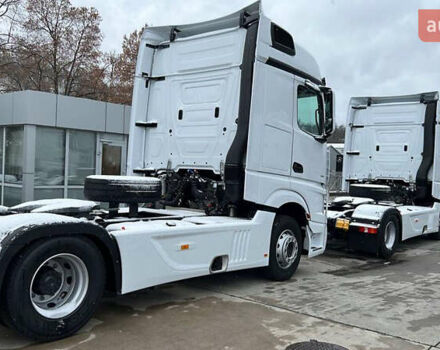 Мерседес Актрос 2023 в Киеве на Automoto.ua Мерседес Актрос, объемом двигателя 0 л и пробегом 220 тыс. км за 101801 $, фото 3 на Automoto.ua