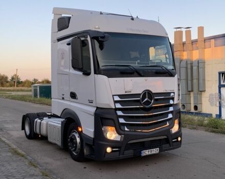 Мерседес Актрос, объемом двигателя 0 л и пробегом 0 тыс. км за 1999 $, фото 15 на Automoto.ua