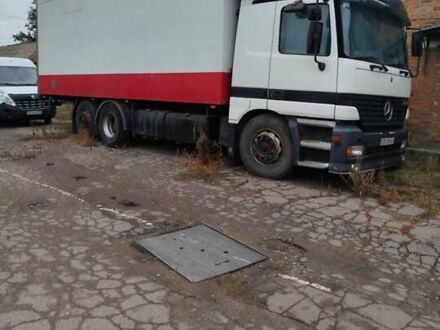 Мерседес Актрос 1999 в Киеве на Automoto.ua Мерседес Актрос, объемом двигателя 12 л и пробегом 700 тыс. км за 20000 $, фото 1 на Automoto.ua